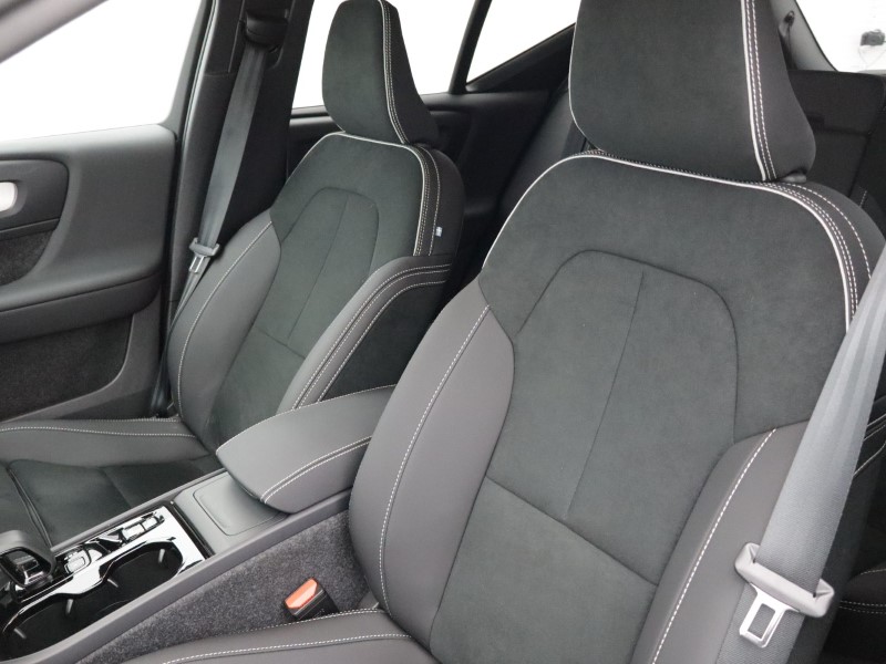 Used Volvo XC40 2025 for sale - 78212090: Photo 39