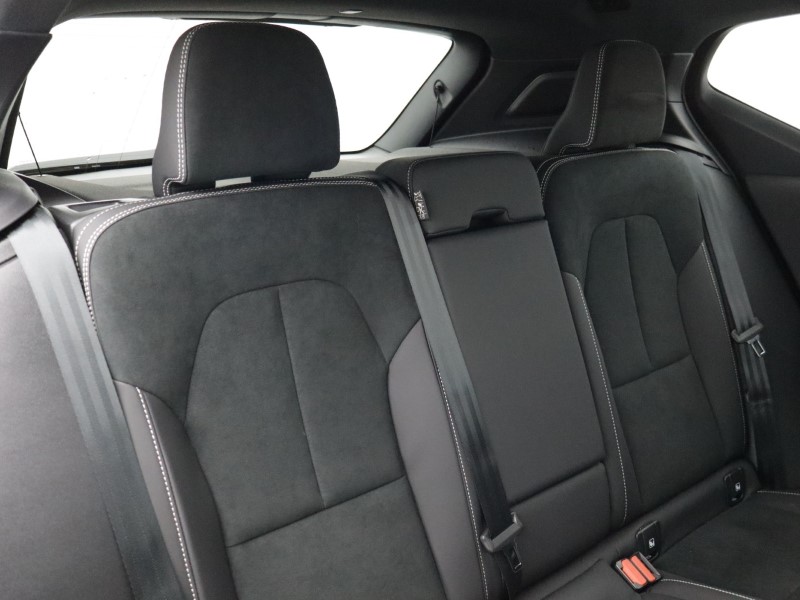 Used Volvo XC40 2025 for sale - 78212090: Photo 45