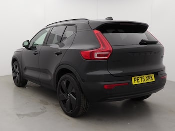 Used Volvo XC40 2025 for sale - 78212090: Photo
