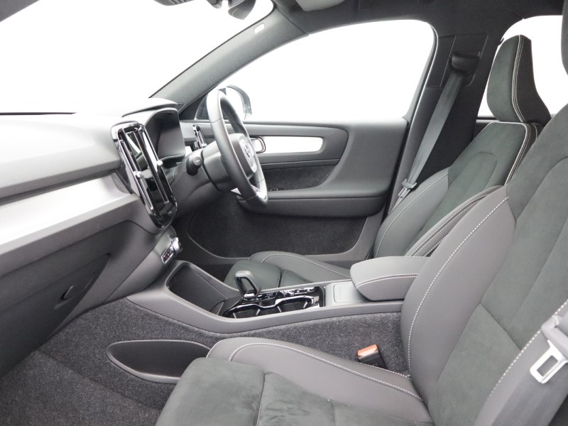 Used Volvo XC40 2025 for sale - 78212090: Photo 6