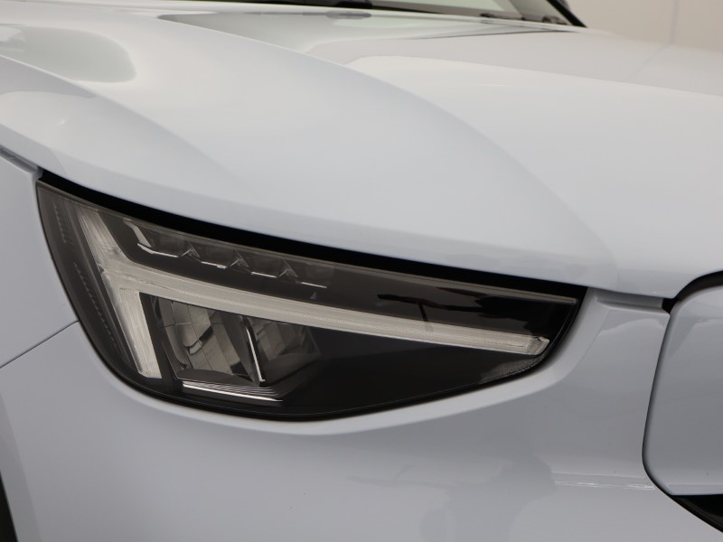 Used Volvo XC40 2024 for sale - 77528249: Photo 16