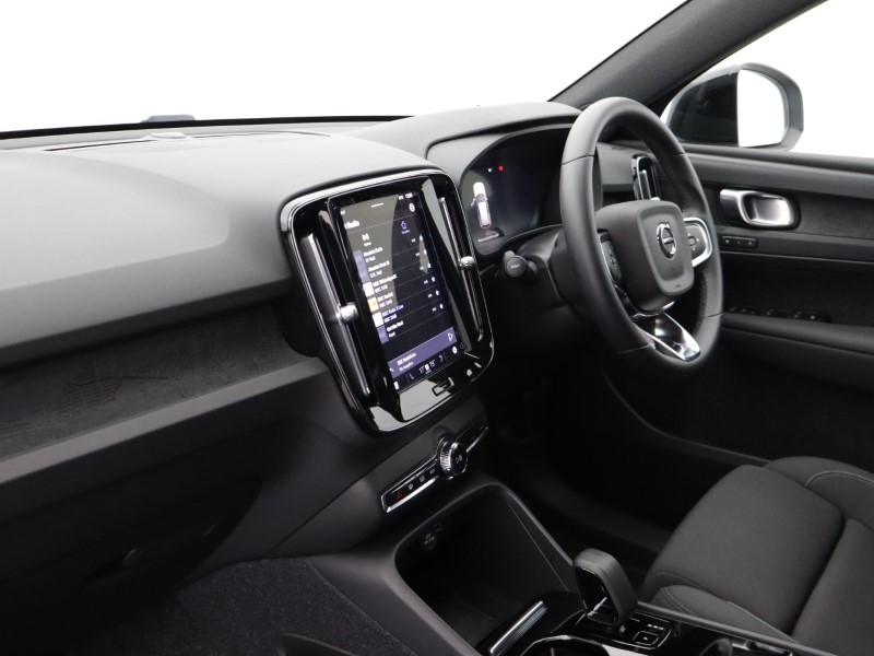 Used Volvo XC40 2024 for sale - 77528249: Photo 39