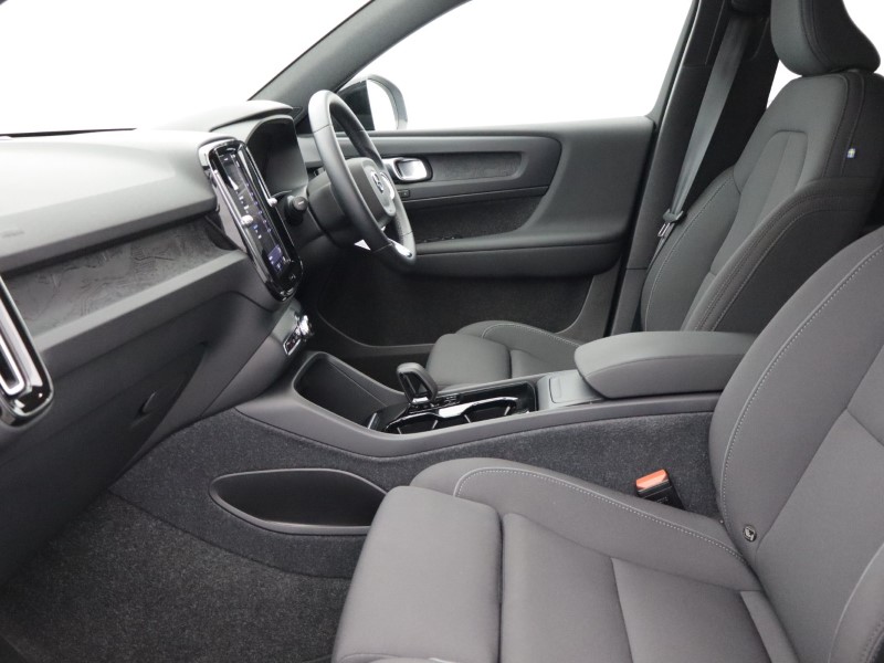 Used Volvo XC40 2024 for sale - 77528249: Photo 5