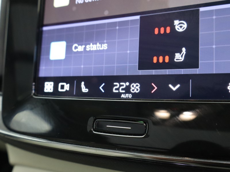 Used Volvo XC40 2023 for sale - 76982042: Photo 45