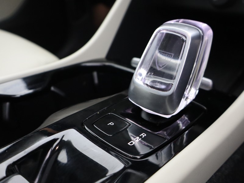 Used Volvo XC40 2023 for sale - 76982042: Photo 47