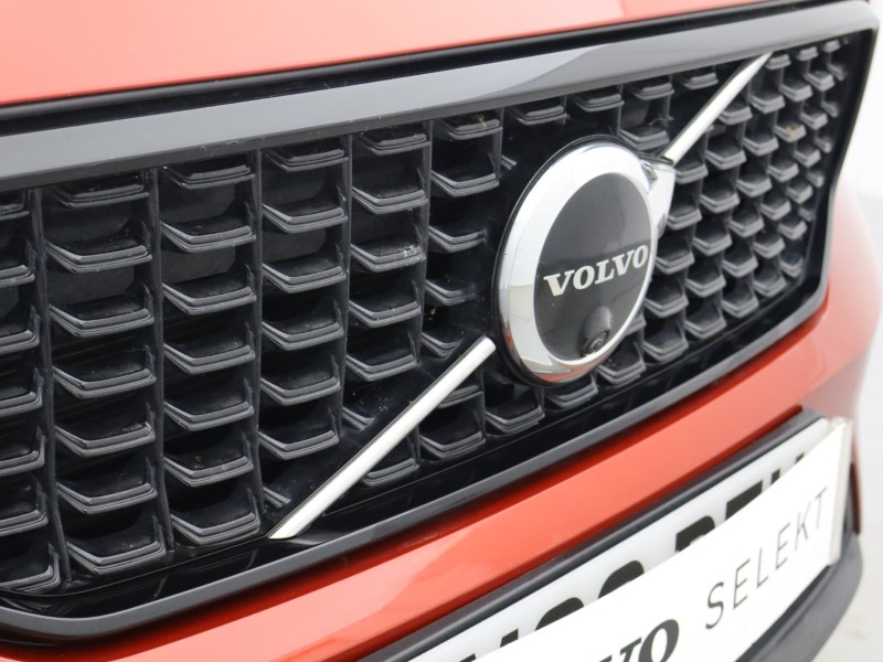 Used Volvo XC40 2023 for sale - 76982042: Photo 51