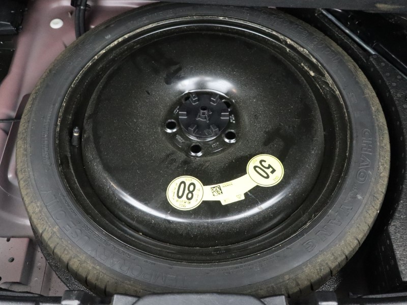 Used Volvo XC40 2023 for sale - 76982042: Photo 60