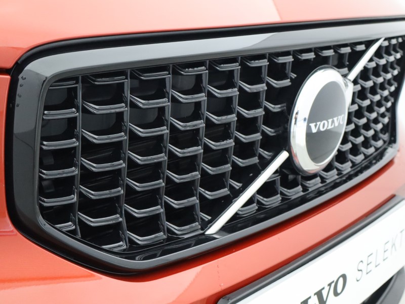 Used Volvo XC40 2024 for sale - 76981315: Photo 17