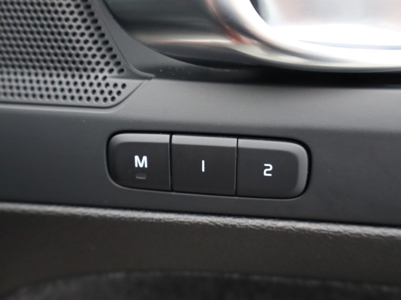 Used Volvo XC40 2024 for sale - 76981315: Photo 33