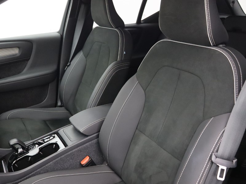 Used Volvo XC40 2024 for sale - 76981315: Photo 39