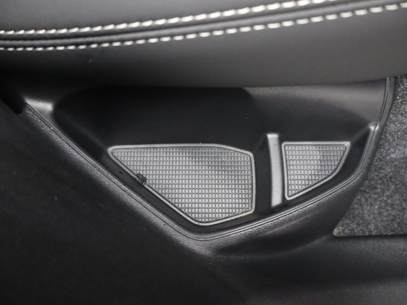 Used Volvo XC40 2024 for sale - 76981315: Photo 42