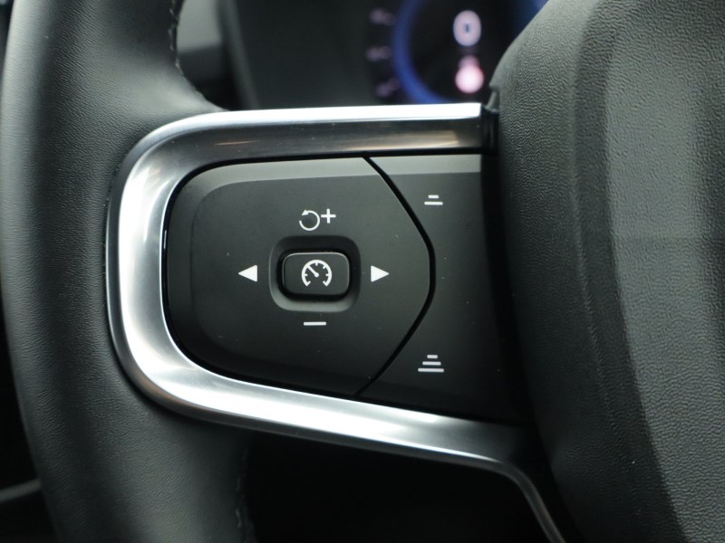 Used Volvo XC40 2024 for sale - 76981315: Photo 50