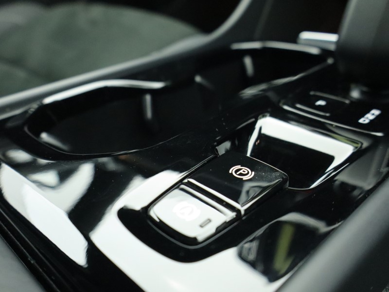 Used Volvo XC40 2024 for sale - 76981315: Photo 59