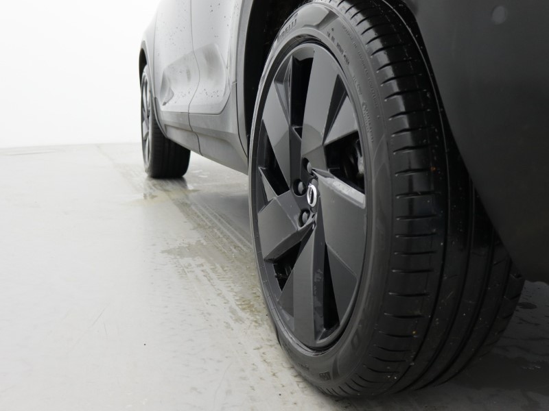 Used Volvo XC40 2025 for sale - 76981070: Photo 13