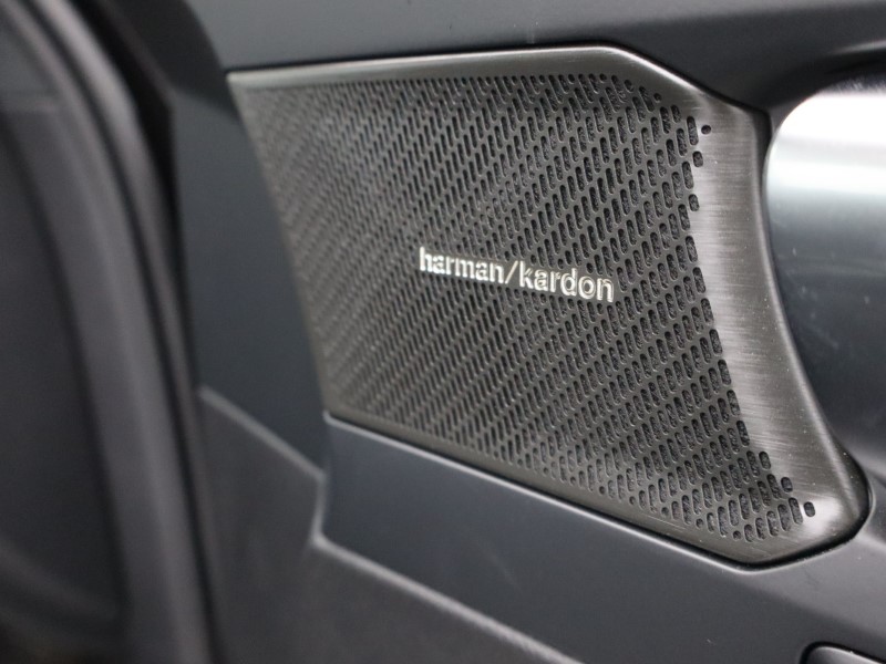 Used Volvo XC40 2025 for sale - 76981070: Photo 28