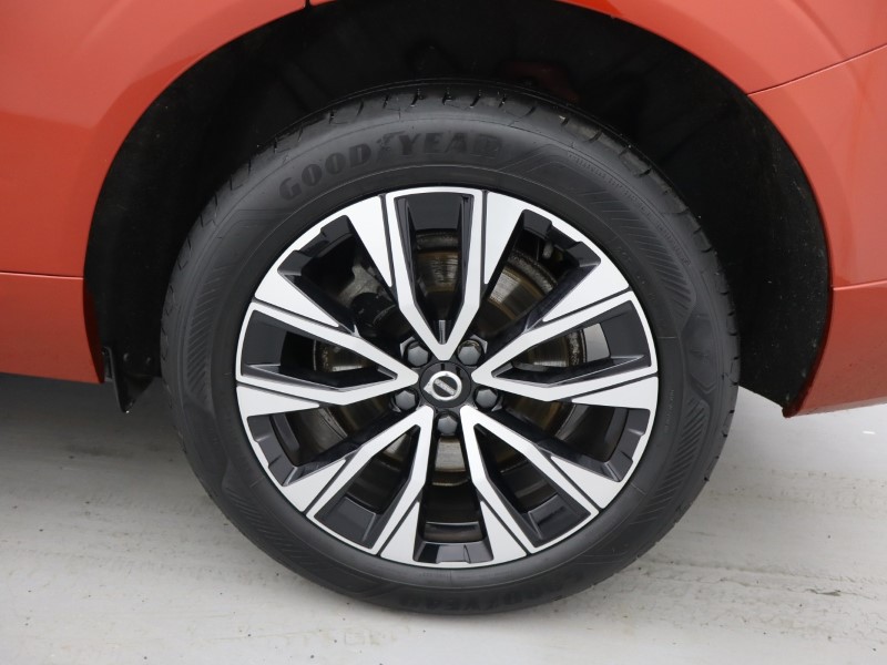 Used Volvo XC60 2023 for sale - 76981149: Photo 12