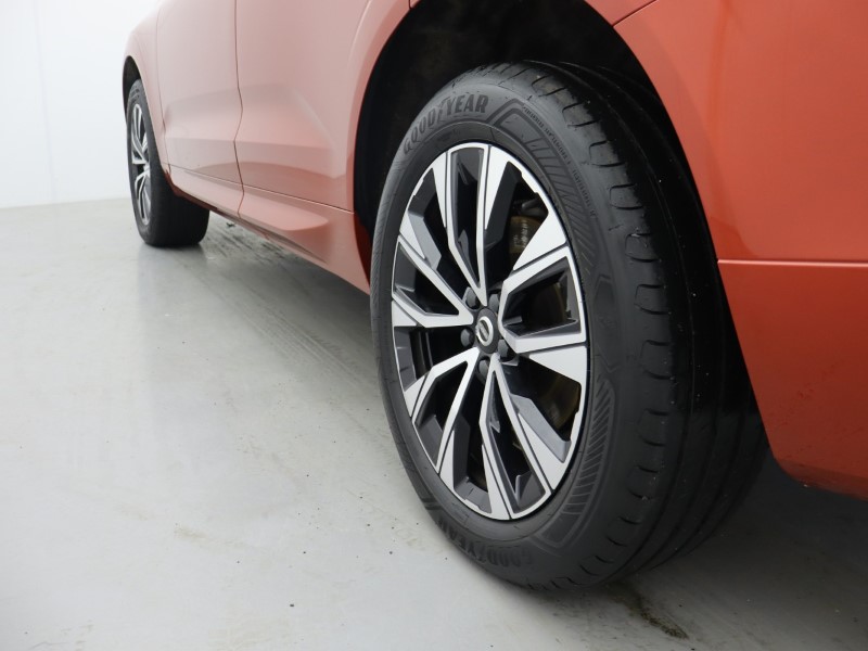 Used Volvo XC60 2023 for sale - 76981149: Photo 13