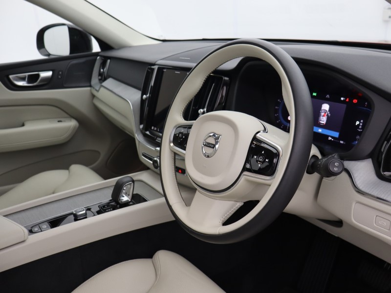 Used Volvo XC60 2023 for sale - 76981149: Photo 22