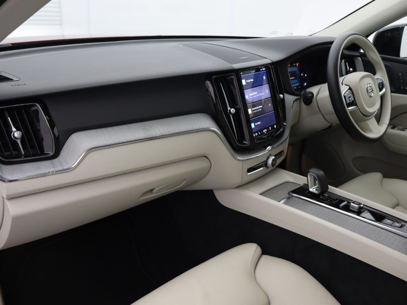 Used Volvo XC60 2023 for sale - 76981149: Photo 27