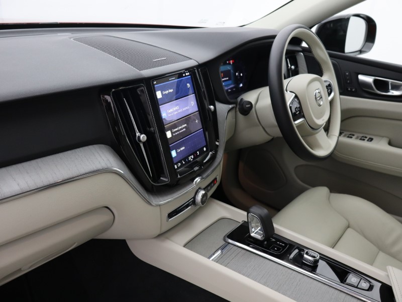 Used Volvo XC60 2023 for sale - 76981149: Photo 28