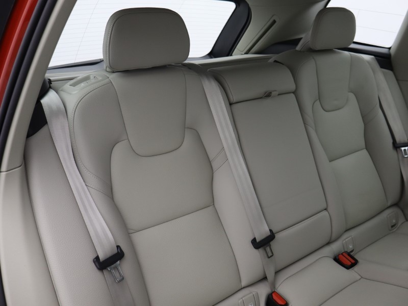 Used Volvo XC60 2023 for sale - 76981149: Photo 30