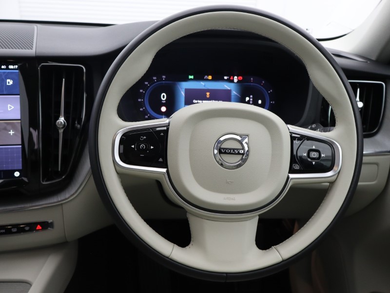 Used Volvo XC60 2023 for sale - 76981149: Photo 34