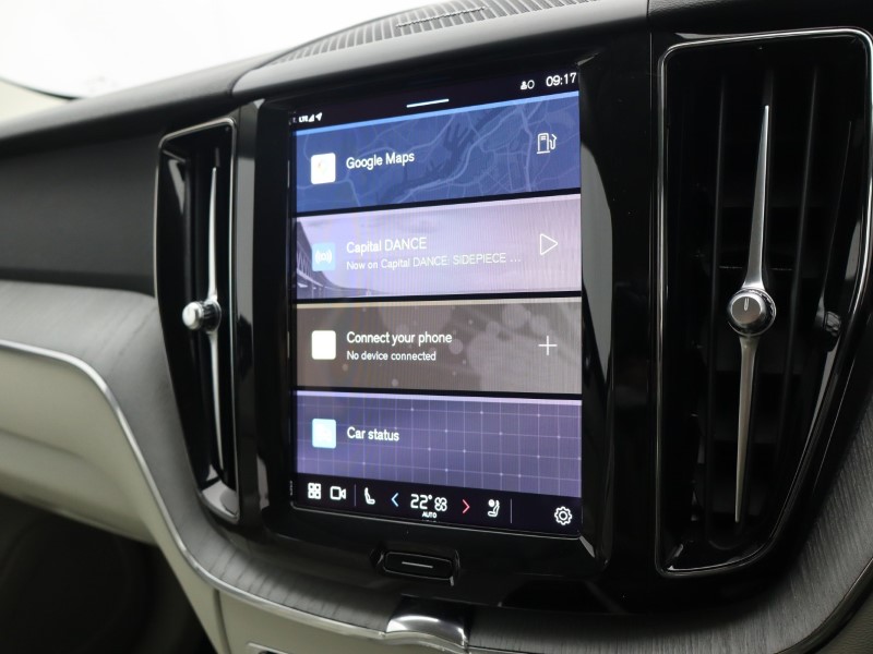 Used Volvo XC60 2023 for sale - 76981149: Photo 38