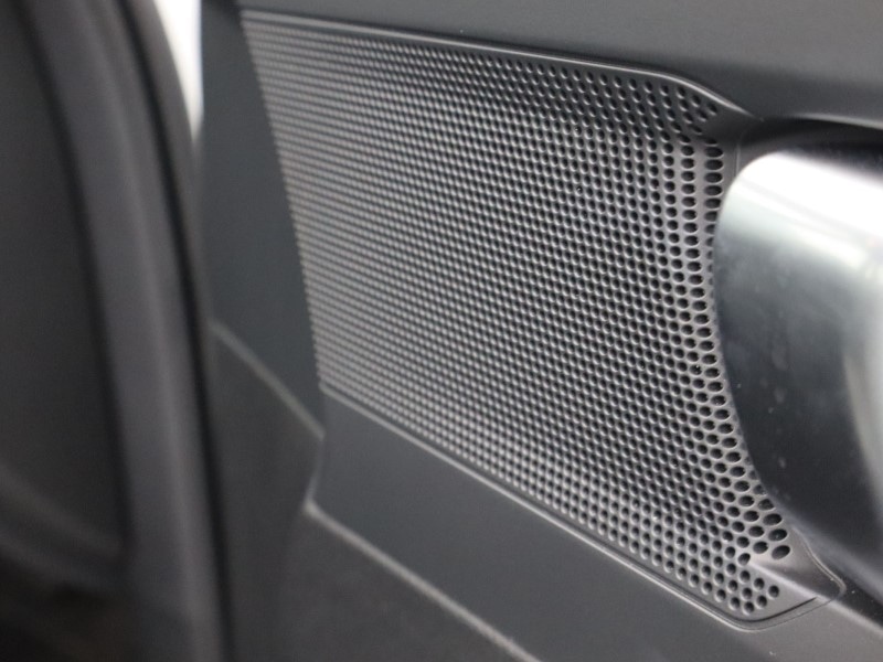 Used Volvo XC40 2025 for sale - 76981532: Photo 17