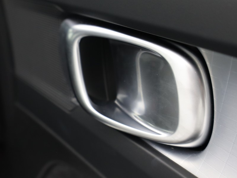 Used Volvo XC40 2025 for sale - 76981532: Photo 18