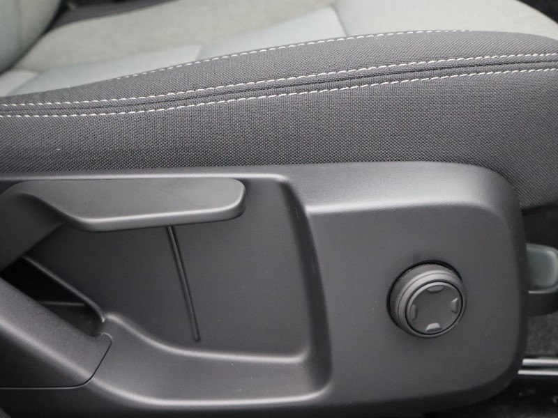 Used Volvo XC40 2025 for sale - 76981532: Photo 21