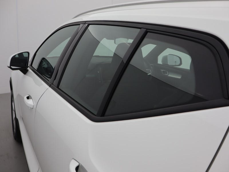 Used Volvo XC40 2025 for sale - 76981532: Photo 55