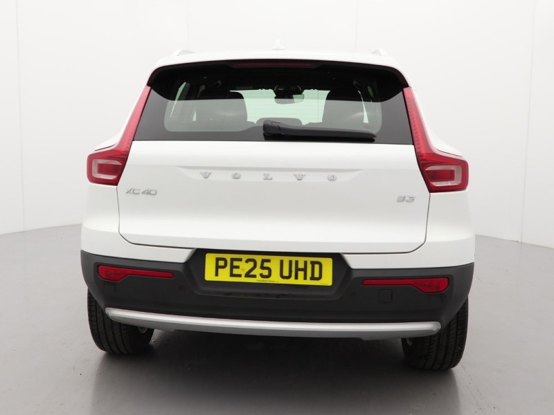 Used Volvo XC40 2025 for sale - 76981532: Photo 8