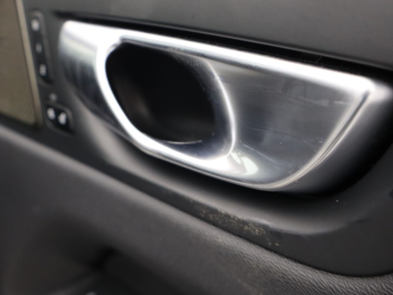 Used Volvo XC60 2023 for sale - 76981957: Photo 34