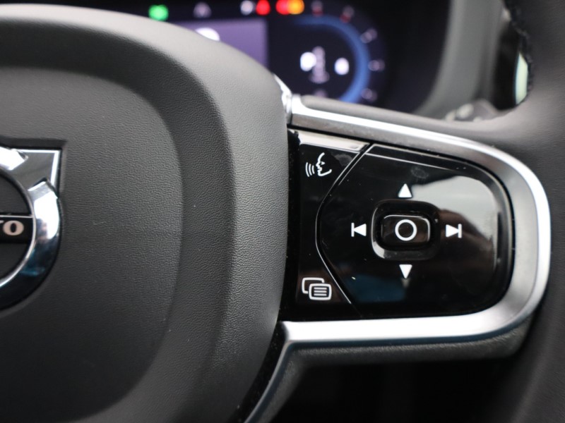 Used Volvo XC60 2023 for sale - 76981957: Photo 51