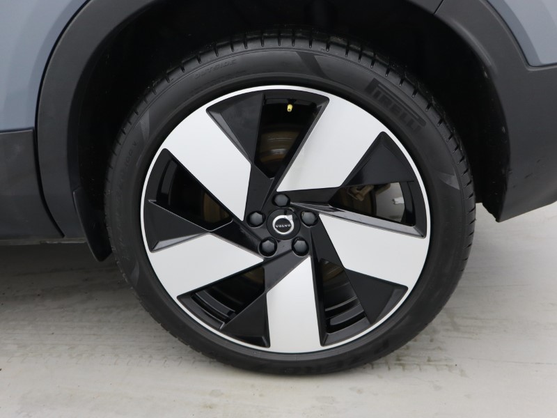 Used Volvo XC40 2023 for sale - 77005517: Photo 12