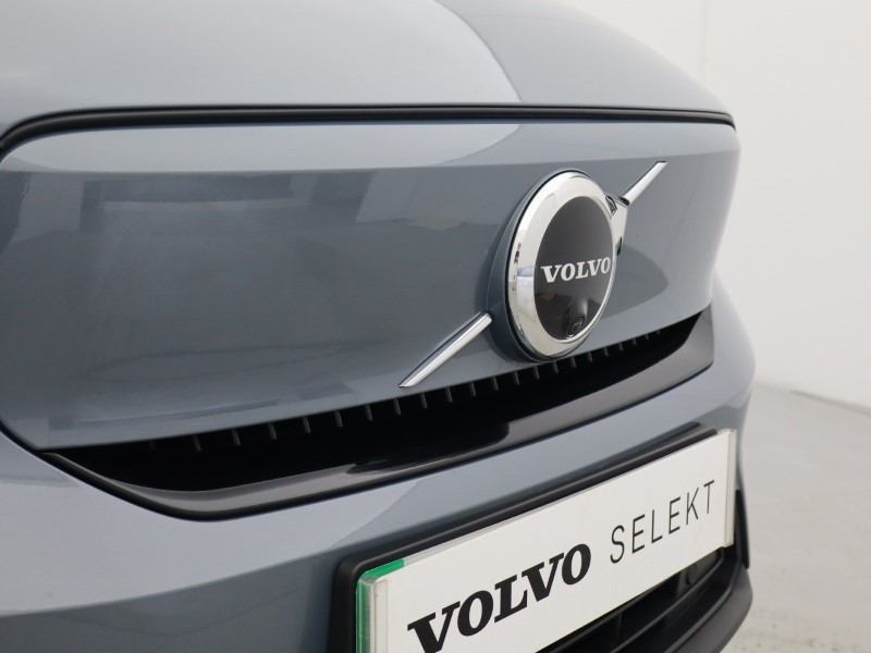 Used Volvo XC40 2023 for sale - 77005517: Photo 17