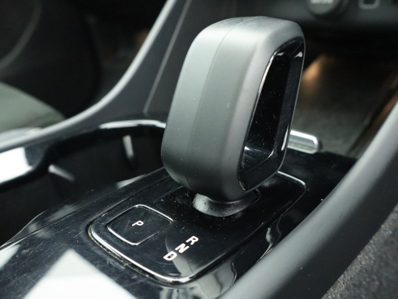 Used Volvo XC40 2023 for sale - 77005517: Photo 58