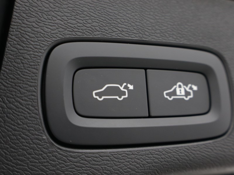 Used Volvo XC60 2025 for sale - 77570184: Photo 25