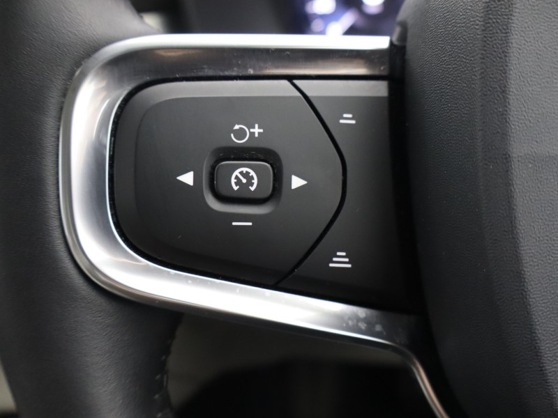 Used Volvo XC40 2019 for sale - 76982066: Photo 34