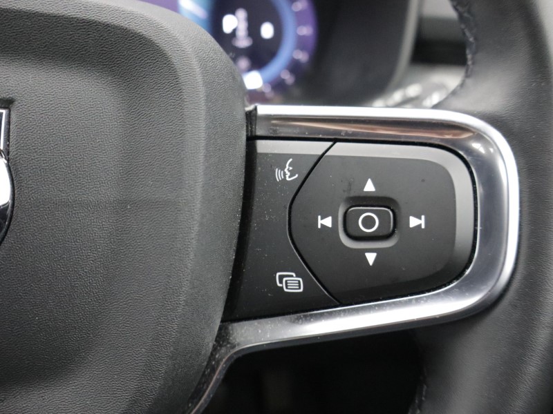 Used Volvo XC40 2023 for sale - 78042283: Photo 47