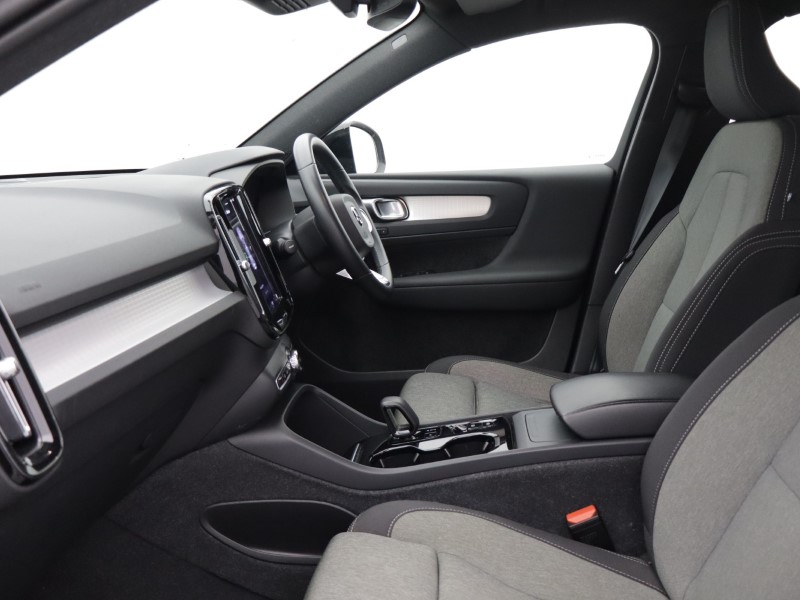 Used Volvo XC40 2023 for sale - 78042283: Photo 5