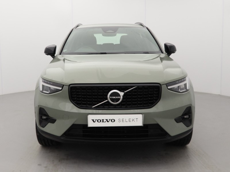 Used Volvo XC40 2023 for sale - 78042283: Photo 9