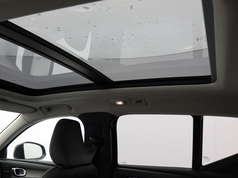 Used Volvo XC40 2025 for sale - 76980978: Photo 31