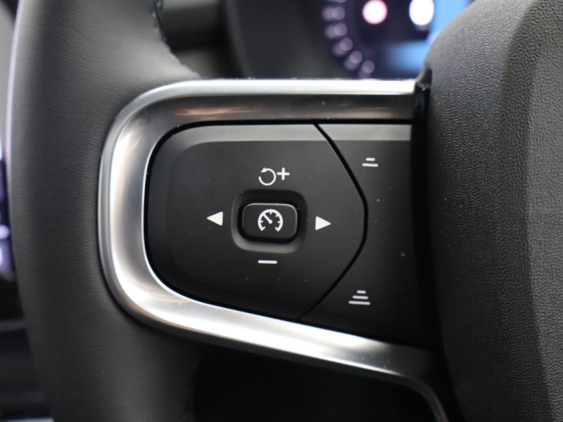 Used Volvo XC40 2025 for sale - 76980978: Photo 39