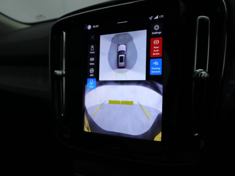 Used Volvo XC40 2025 for sale - 76980978: Photo 43