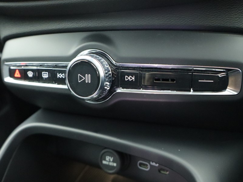 Used Volvo XC40 2025 for sale - 76980978: Photo 48