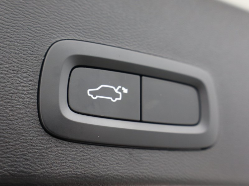 Used Volvo XC40 2021 for sale - 77417102: Photo 24