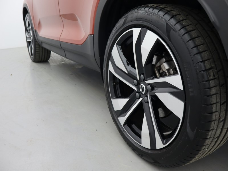 Used Volvo XC40 2025 for sale - 76981337: Photo 13