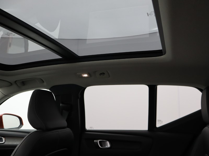 Used Volvo XC40 2025 for sale - 76981337: Photo 37