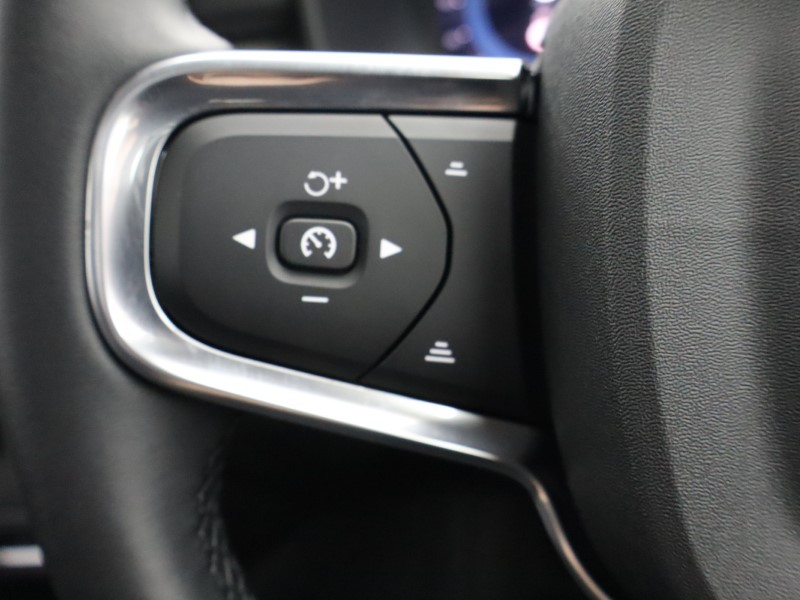 Used Volvo XC40 2025 for sale - 76981337: Photo 39